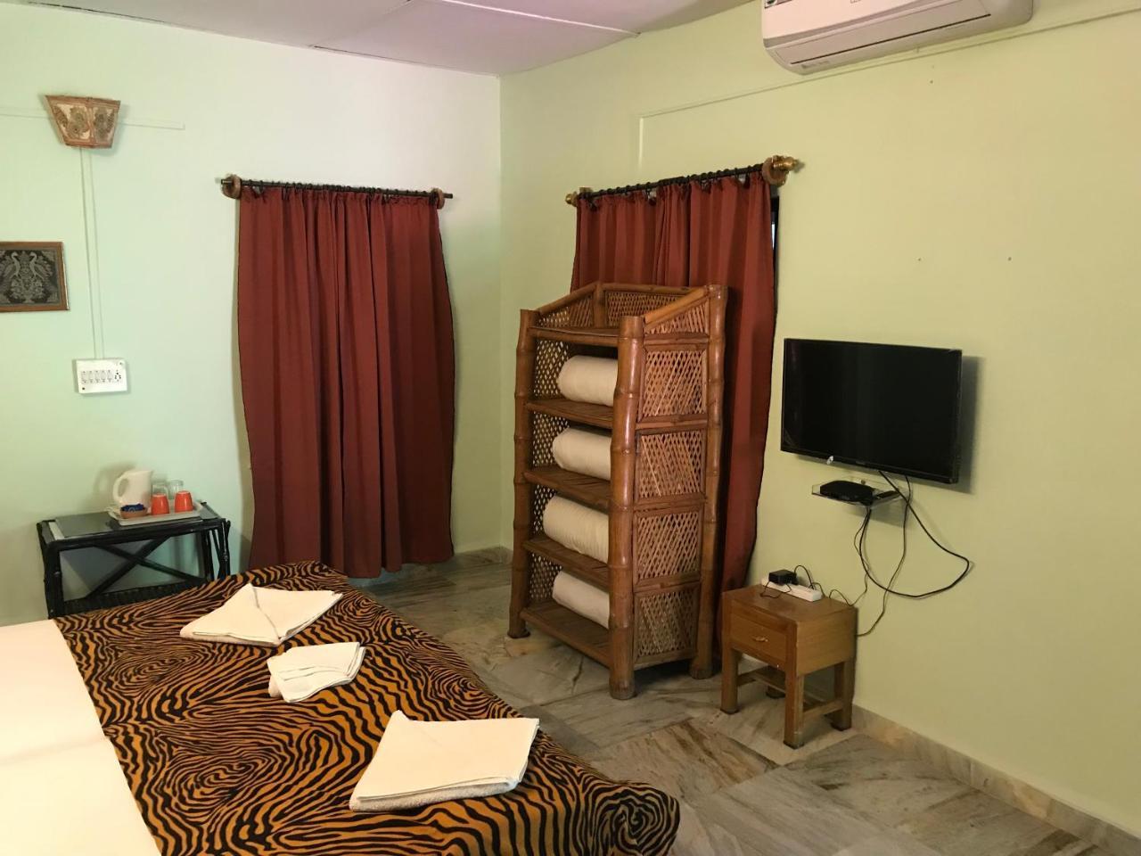 Baaz Jungle Resort Khawāsa Eksteriør billede