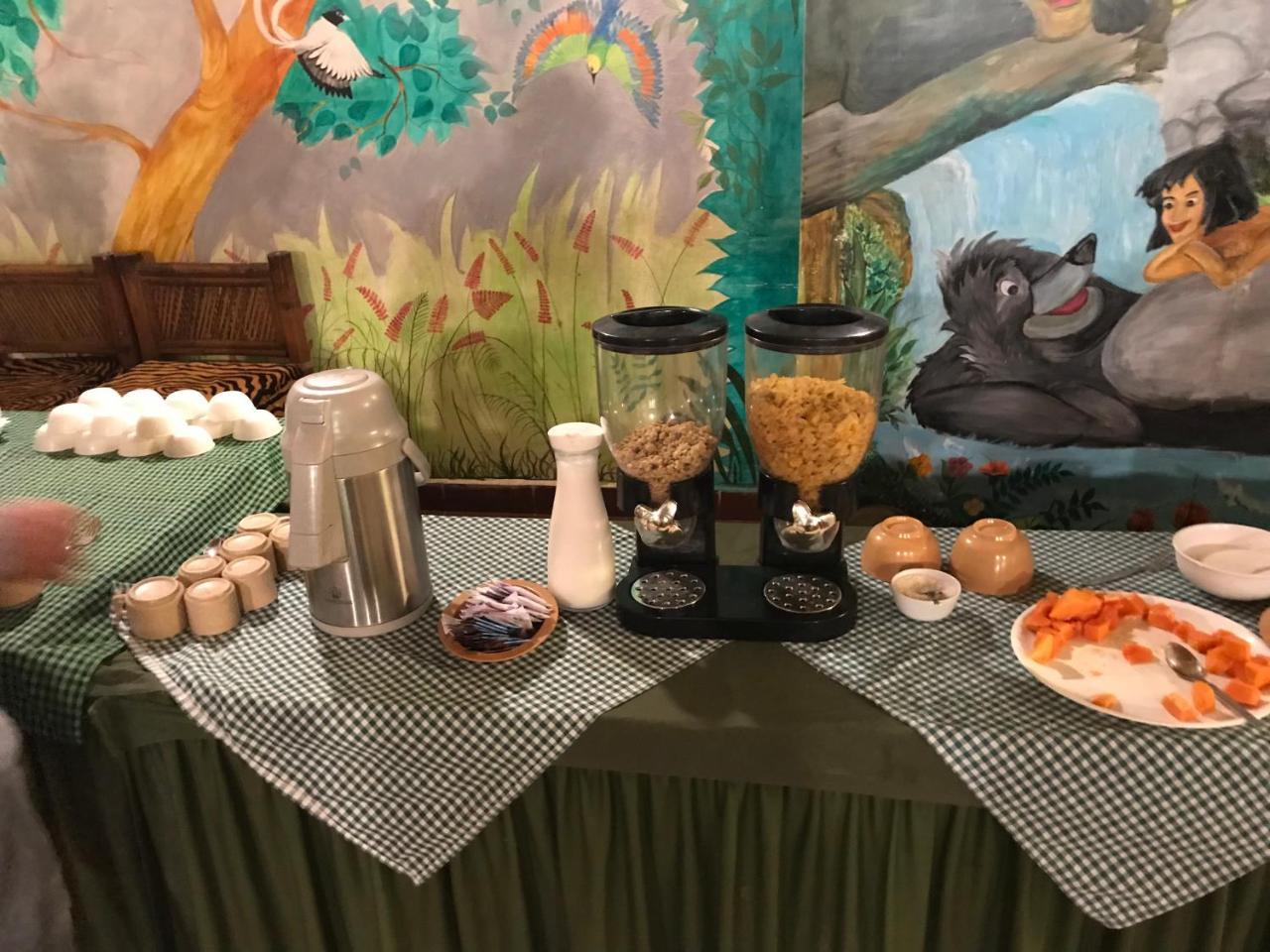 Baaz Jungle Resort Khawāsa Eksteriør billede